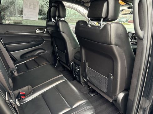 Used 2021 Jeep Grand Cherokee Limited w/ Trailer Tow Group IV image 12