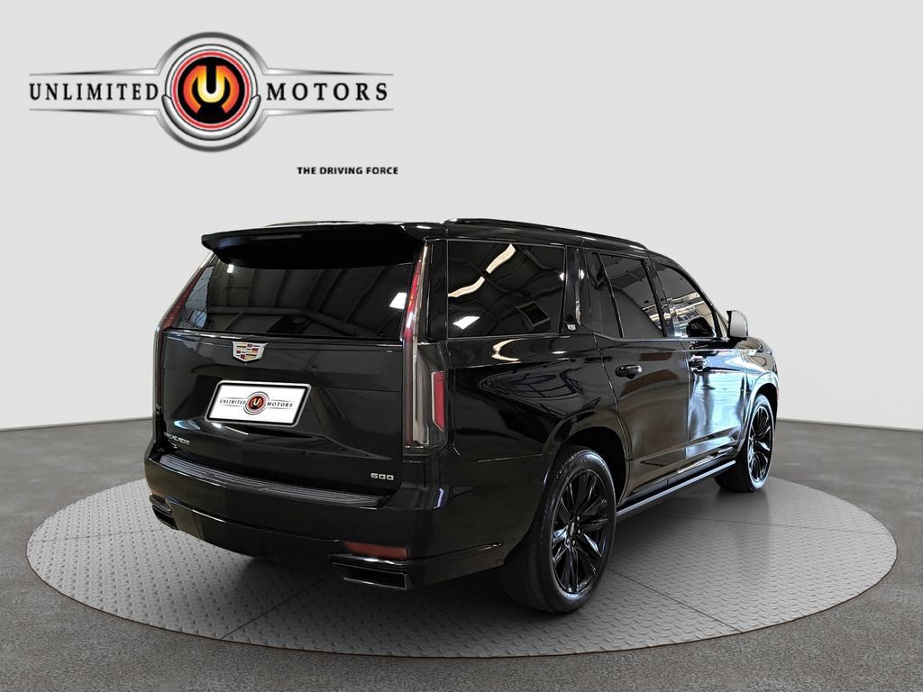 Used 2022 Cadillac Escalade Sport Platinum AWD/4WD image 3