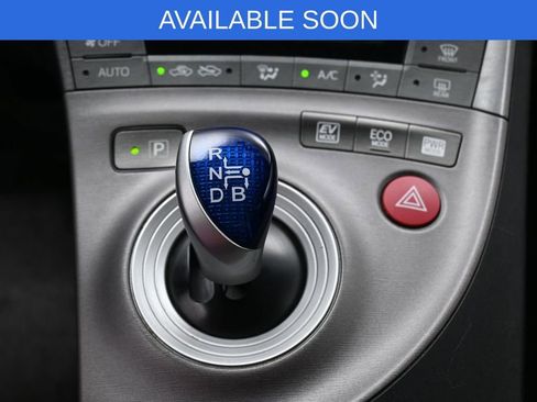 Used 2015 Toyota Prius Two FWD image 15