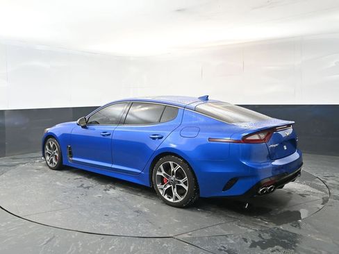 Used 2019 Kia Stinger GT2 image 3