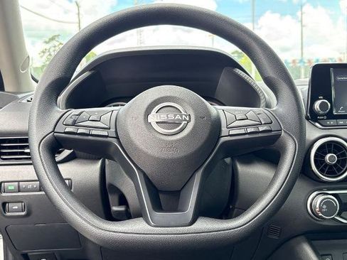 Certified 2025 Nissan Sentra S FWD image 13