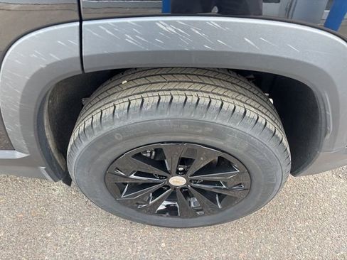 Used 2025 Chevrolet Equinox LT image 26