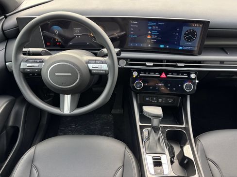 New 2026 Hyundai Santa Cruz SEL FWD image 15