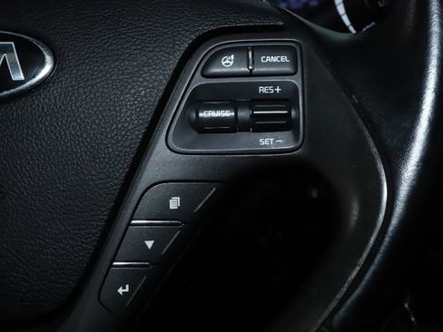 Used 2015 Kia Forte Koup EX image 29