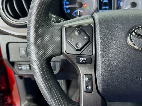 Used 2023 Toyota Tacoma TRD Sport image 22