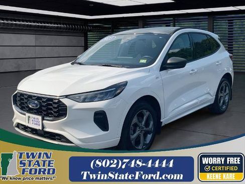 Certified 2023 Ford Escape ST-Line w/ Tech Pack #1 AWD/4WD image 1