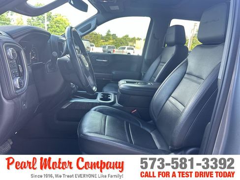 Used 2022 GMC Sierra 1500 Denali AWD/4WD image 12