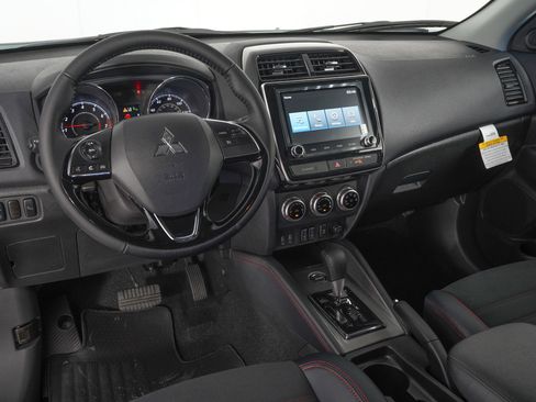 New 2026 Mitsubishi Outlander Sport SE AWD/4WD image 9