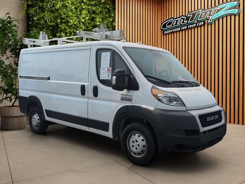 Used 2022 RAM ProMaster 3500 FWD image 1