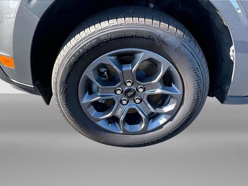 Used 2023 Ford Maverick XLT w/ XLT Luxury Package image 2