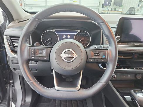 Used 2023 Nissan Rogue SV w/ SV Premium Package image 24