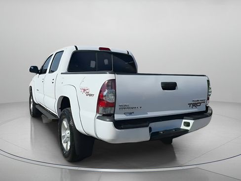 Used 2013 Toyota Tacoma PreRunner image 22