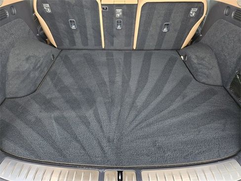 Used 2023 Genesis GV80 3.5T image 32