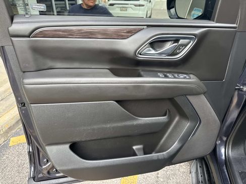 Used 2024 Chevrolet Tahoe LS RWD image 19