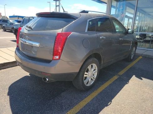 Used 2011 Cadillac SRX Luxury AWD/4WD image 5