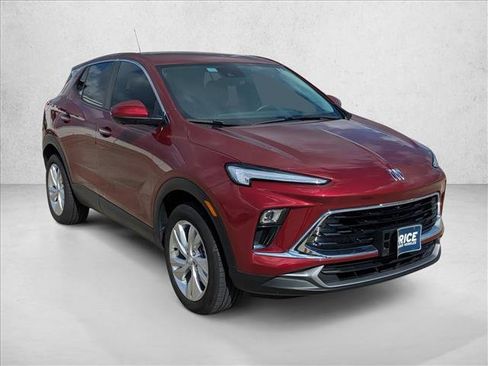 Used 2024 Buick Encore GX Preferred w/ Advanced Technology Package image 3