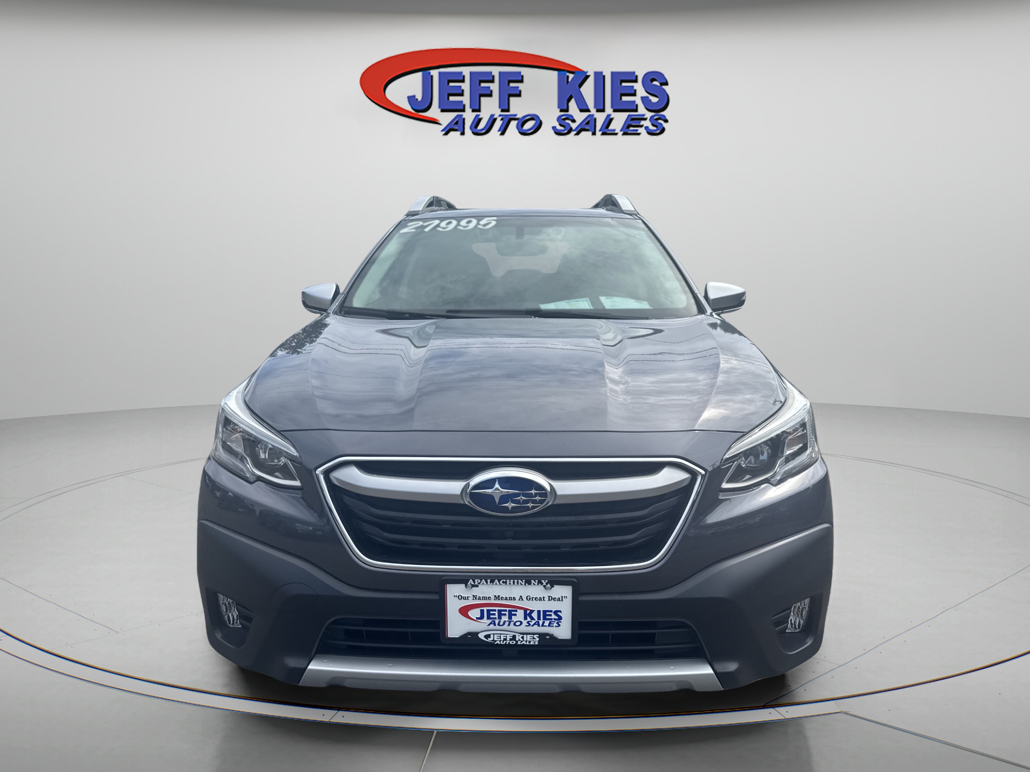 Used 2022 Subaru Outback Touring AWD/4WD image 2