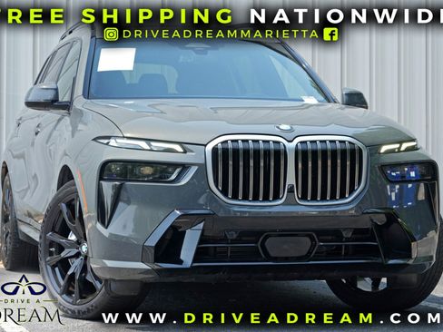 Used 2023 BMW X7 xDrive40i w/ M Sport Package AWD/4WD image 2