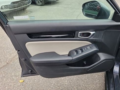 Used 2023 Honda Civic Sport Touring image 8