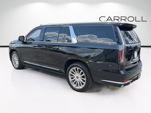 Used 2021 Cadillac Escalade ESV Premium Luxury w/ Driver Assist Tech Package AWD/4WD image 5