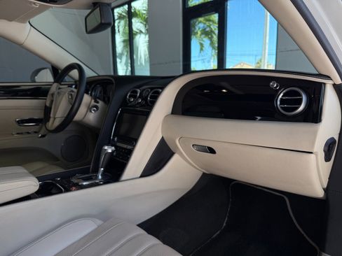 Used 2014 Bentley Flying Spur W12 AWD/4WD image 43