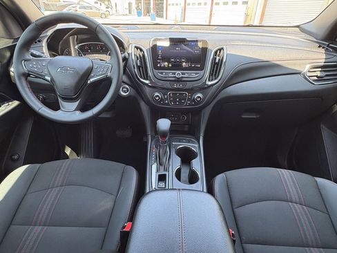 Used 2024 Chevrolet Equinox RS FWD image 25