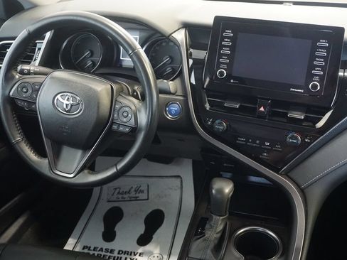 Certified 2024 Toyota Camry SE FWD image 28