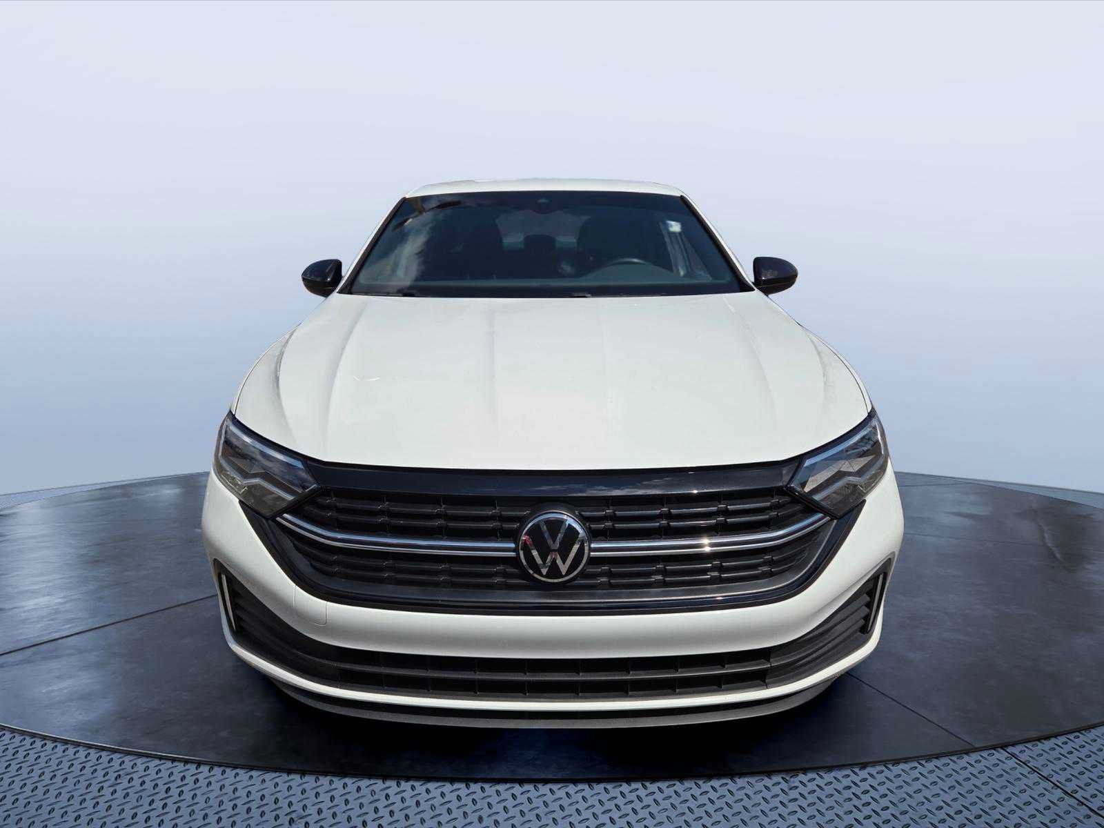 Used 2024 Volkswagen Jetta Sport FWD image 15