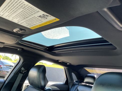 Used 2018 Lincoln MKZ Reserve FWD image 28