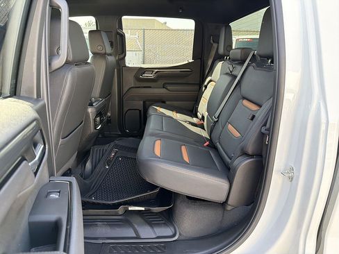 Used 2025 GMC Sierra 1500 AT4 AWD/4WD image 24
