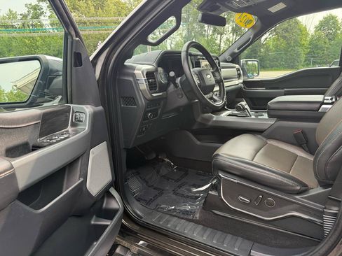 Used 2024 Ford F150 Lariat w/ Equipment Group 502A High AWD/4WD image 14