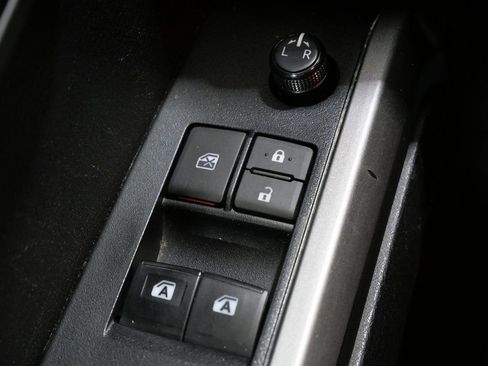 Used 2023 Toyota Tacoma SR5 image 12