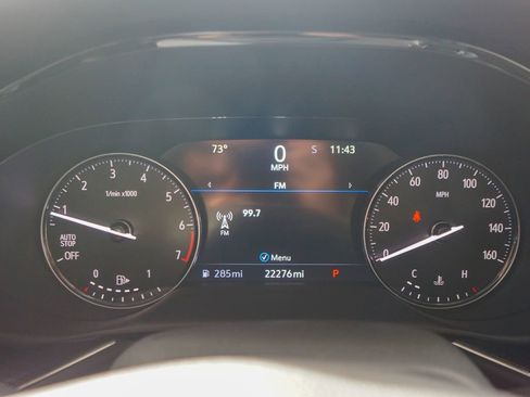 Used 2022 Buick Envision Essence w/ Sport Touring Package image 23