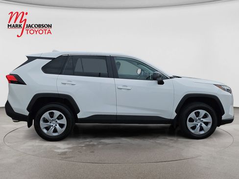 Used 2025 Toyota RAV4 LE FWD image 4