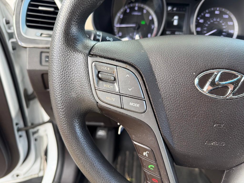 Used 2018 Hyundai Santa Fe Sport FWD image 27