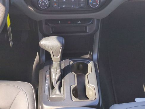 Used 2019 Chevrolet Colorado W/T w/ WT Convenience Package image 18