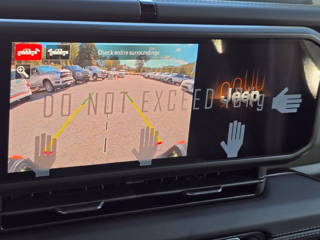 New 2026 Jeep Gladiator Mojave AWD/4WD image 9