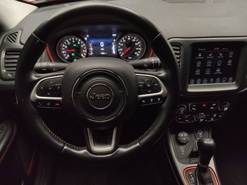 Used 2021 Jeep Compass Trailhawk w/ Convenience Group AWD/4WD image 22