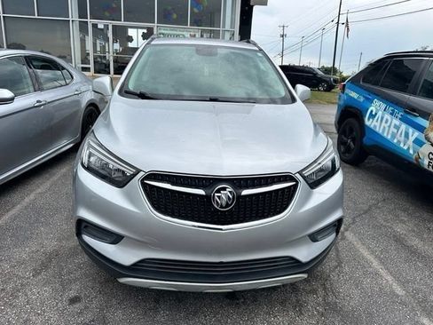 Certified 2022 Buick Encore Preferred w/ Safety Package FWD image 3
