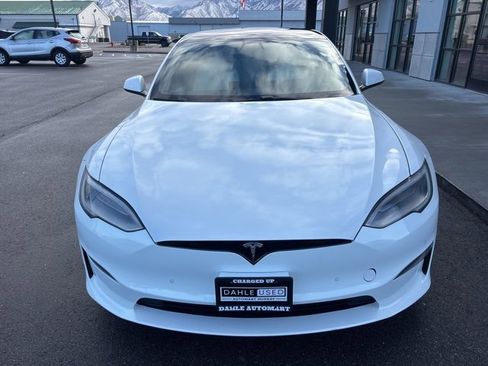 Used 2021 Tesla Model S Plaid image 2