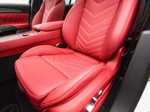 New 2026 Maserati Grecale Modena image 49