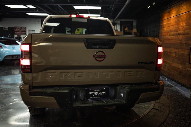 Used 2024 Nissan Frontier PRO-4X w/ Pro Convenience Package AWD/4WD image 6