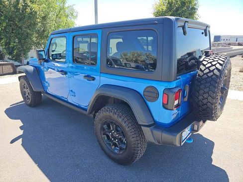 Used 2023 Jeep Wrangler Unlimited w/ Cold Weather Group AWD/4WD image 4