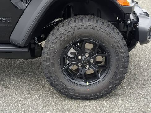 New 2026 Jeep Wrangler Unlimited Sport AWD/4WD image 11