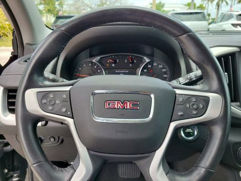 Used 2022 GMC Terrain SLT w/ Elevation Edition image 22