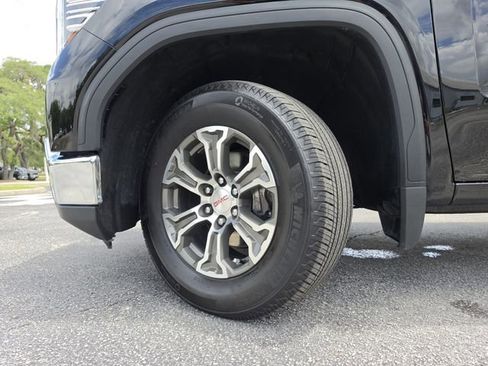 Used 2026 GMC Sierra 1500 SLT RWD image 37