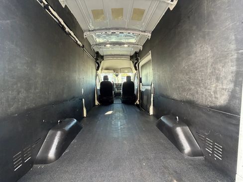 Used 2024 Ford Transit 250 148 High Roof w/ Load Area Protection Package RWD image 6