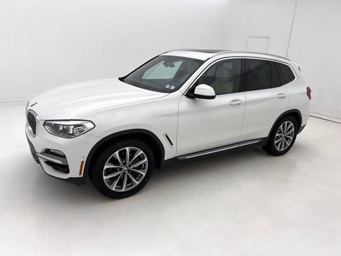 Used 2019 BMW X3 xDrive30i w/ Premium Package AWD/4WD image 5