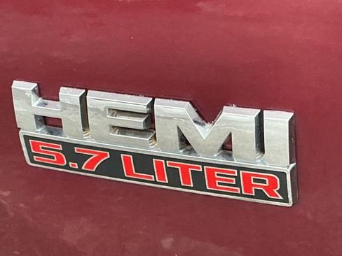 Used 2018 RAM 1500 Express image 49