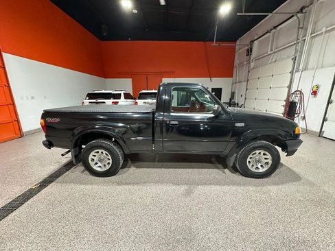 Used 2001 MAZDA B-Series Pickup 2WD Regular Cab B3000 image 2